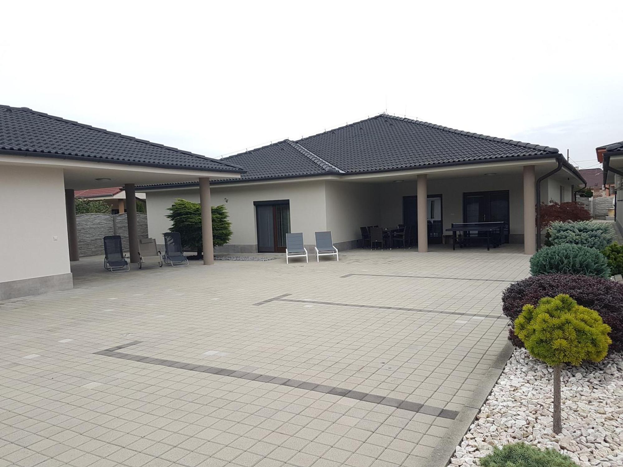 Vila Lexus เวลคีเมเดียร์ ภายนอก รูปภาพ